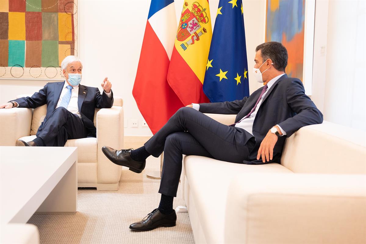 7/09/2021. Pedro Sánchez se reúne con el presidente de la República de Chile, Sebastián Piñera. El presidente del Gobierno, Pedro Sánchez, d...