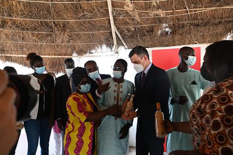 9/04/2021. Gira africana de Pedro Sánchez: Senegal (segunda jornada). El presidente del Gobierno, Pedro Sánchez, durante su visita a la futu...