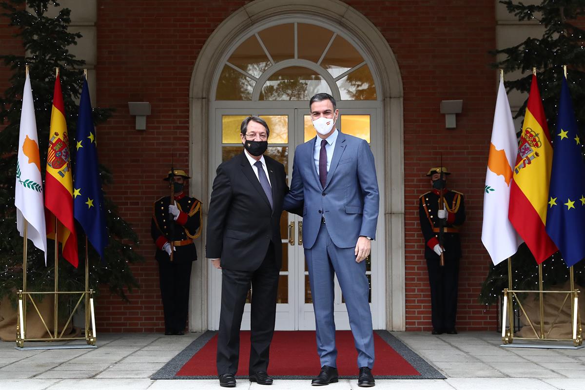 9/12/2021. Pedro Sánchez recibe al presidente de la República de Chipre, Nicos Anastasiades. El presidente del Gobierno, Pedro Sánchez, reci...