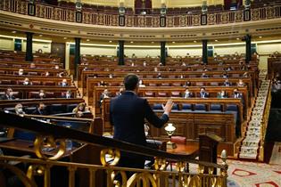 El presidente del Gobierno, Pedro Sánchez, durante la sesión de control en el Congreso de los Diputados