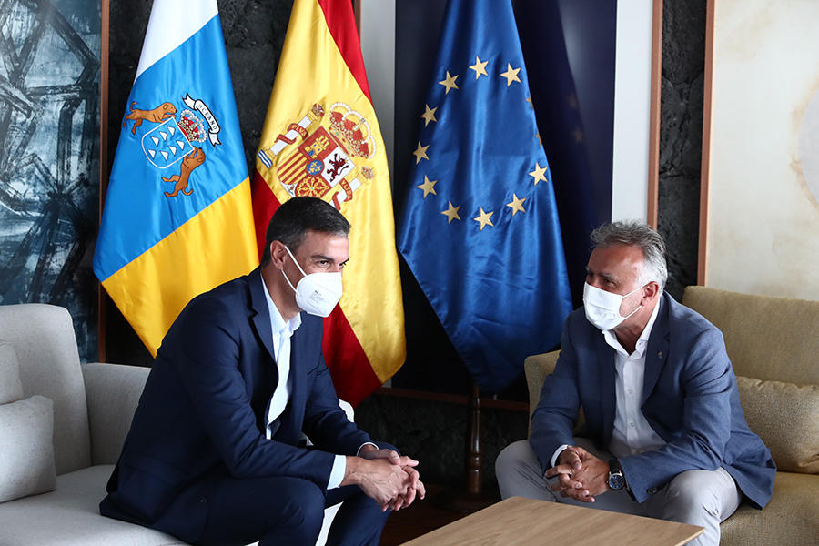 11/08/2021. Sánchez se reúne con el presidente del Gobierno canario, Ángel Víctor Torres. El presidente del Gobierno, Pedro Sánchez, convers...