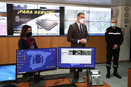 12/01/2021. Pedro Sánchez visita la Unidad Militar de Emergencias (UME). El presidente del Gobierno, Pedro Sánchez, durante su visita a la U...