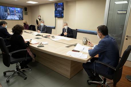 13/01/2021. Sánchez preside la reunión del Comité Estatal de Coordinación y Dirección del Sistema Nacional de Protección Civil. El president...