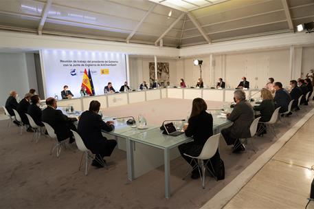 12/04/2021. Reunión con la American Chamber of Commerce in Spain. El presidente del Gobierno, Pedro Sánchez, ha recibido a una representació...
