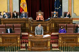 El presidente del Gobierno, Pedro Sánchez, durante su compareciencia ante el Pleno del Congreso de los Diputados