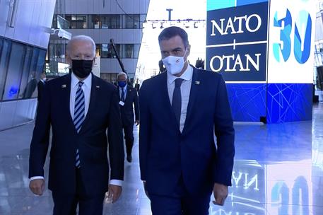14/06/2021. Pedro Sánchez asiste a la Cumbre de la OTAN. El presidente del Gobierno, Pedro Sánchez, y el presidente de Estados Unidos, Joe Biden.