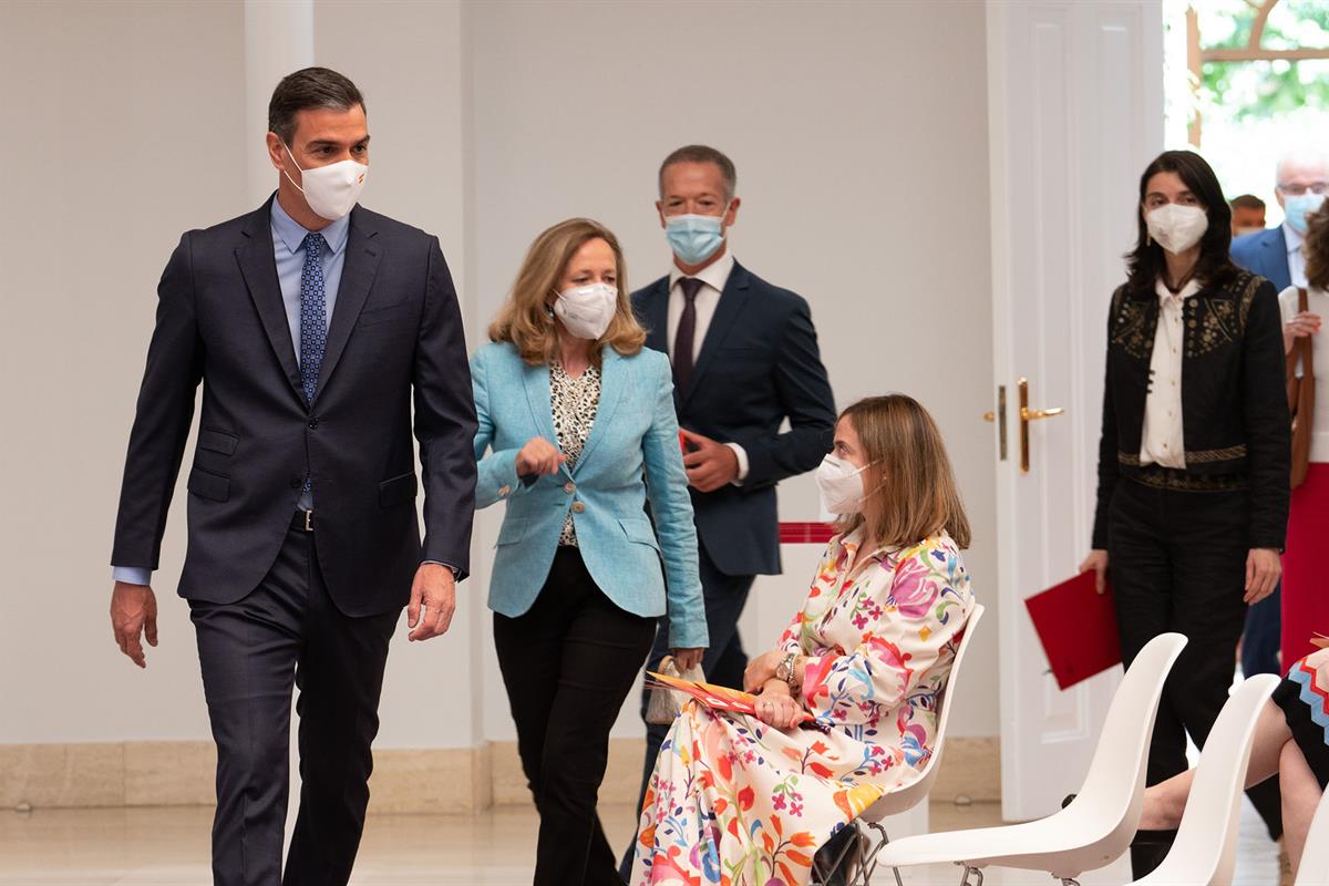 14/07/2021. Sánchez preside la presentación de la Carta de Derechos Digitales. El presidente del Gobierno, Pedro Sánchez, junto a la vicepre...