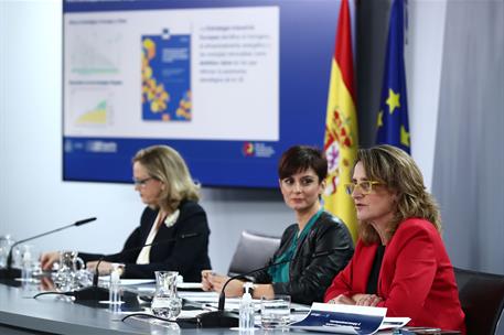 14/12/2021. Rueda de prensa posterior al Consejo de Ministros: Isabel Rodríguez, Nadia Calviño y Teresa Ribera. La vicepresidenta tercera y ...