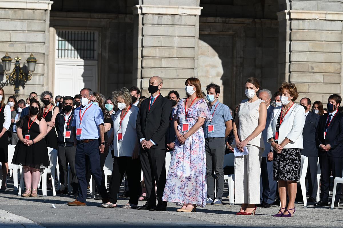 15/07/2021. Homenaje a las víctimas de la Covid-19 y de reconocimiento al personal sanitario. Representantes de las víctimas y del personal ...