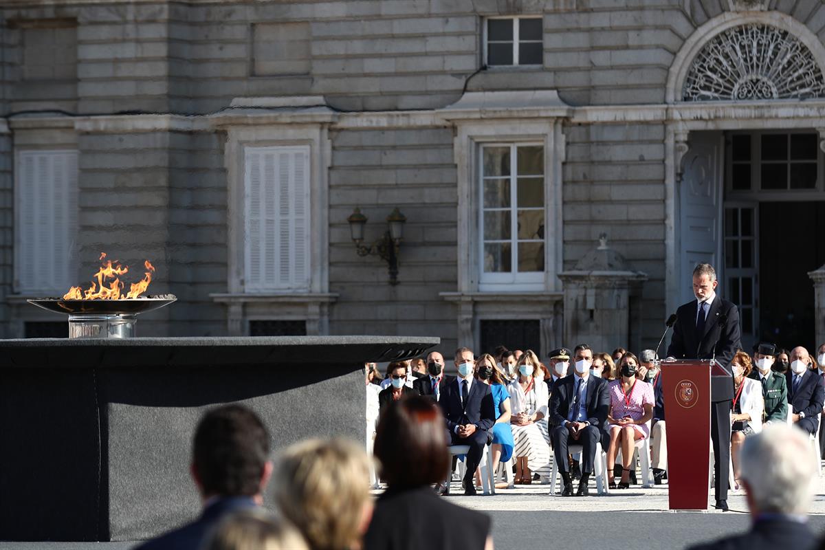 15/07/2021. Homenaje a las víctimas de la Covid-19 y de reconocimiento al personal sanitario. El rey Felipe VI, durante su intervención en e...