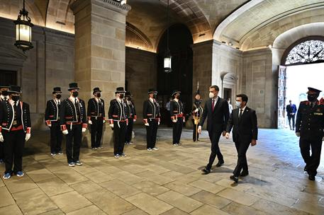 15/09/2021. Mesa de diálogo entre el Gobierno y el Govern de la Generalitat de Cataluña. El presidente del Gobierno, Pedro Sánchez, junto al...