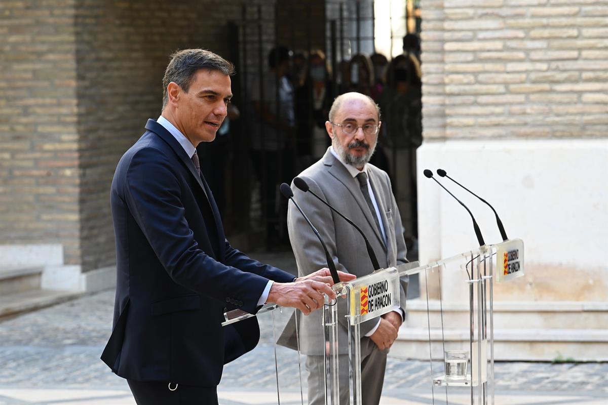 16/09/2021. Pedro Sánchez se reúne con el presidente del Gobierno de Aragón, Javier Lambán. El presidentel Gobierno, Pedro Sánchez, y el pre...