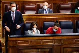 El presidente del Gobierno, Pedro Sánchez, durante la sesión de control en el Congreso de los Diputados