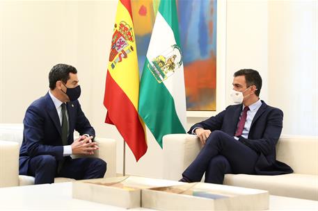 17/06/2021. Reunión del presidente del Gobierno y el presidente de la Junta de Andalucía. El presidente del Gobierno, Pedro Sánchez, y el pr...