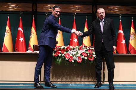 17/11/2021. Sánchez participa en la VII Reunión de Alto Nivel Turquía-España. El presidente del Gobierno, Pedro Sánchez, y presidente de la ...