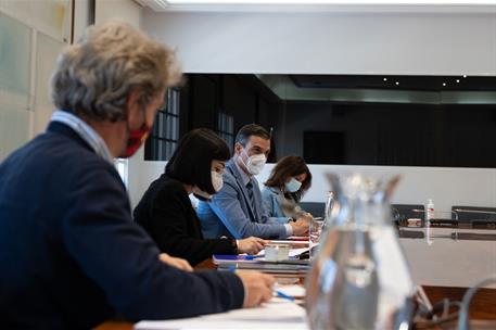 18/01/2021. Pedro Sánchez preside el Comité de Seguimiento del Coronavirus. El presidente del Gobierno, Pedro Sánchez, durante la reunión de...