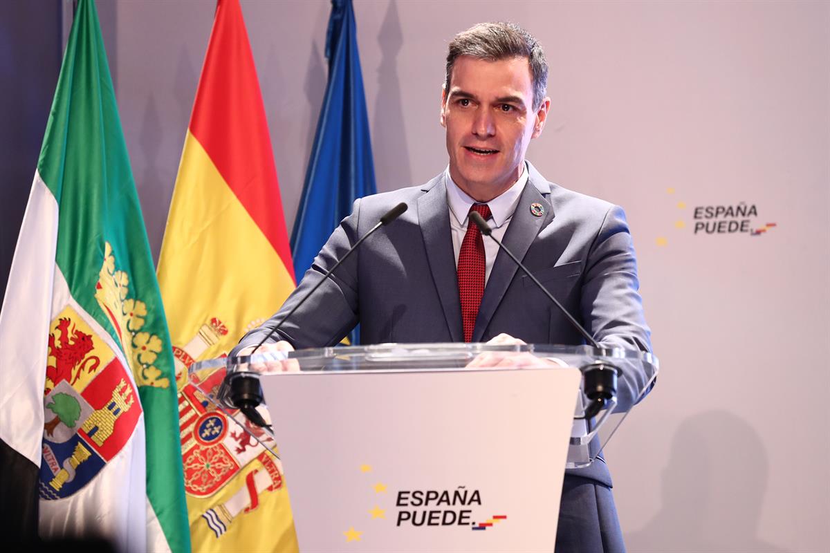 19/02/2021. Sánchez presenta el Plan de Recuperación, Transformación y Resiliencia en Extremadura. El presidente del Gobierno, Pedro Sánchez...