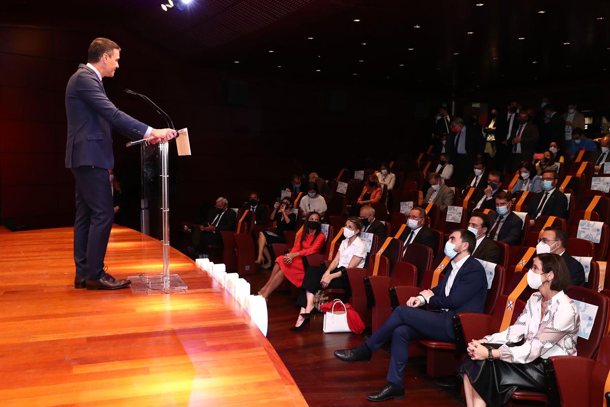 19/05/2021. Sánchez clausura la Jornada sobre 'Los fondos europeos de recuperación' en eldiario.es. El presidente del Gobierno, Pedro Sánche...