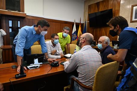 20/09/2021. El presidente del Gobierno sigue en La Palma la evolución de la erupción volcánica. El presidente del Gobierno, Pedro Sánchez, h...