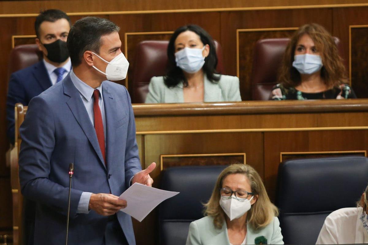 20/10/2021. Pedro Sánchez asiste a la sesión de control en el Congreso. El presidente del Gobierno, Pedro Sánchez, durante la sesión del con...