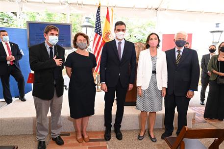 22/07/2021. Pedro Sánchez en el acto de promoción de la lengua y la cultura española. Foto de familia del presidente del Gobierno en el acto...