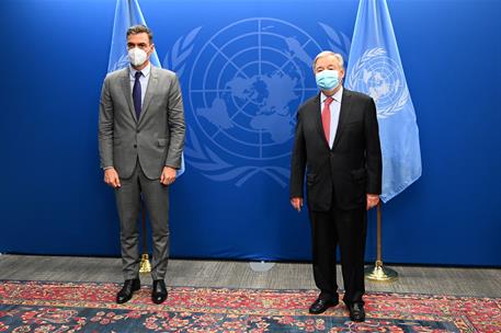 22/09/2021. Pedro Sánchez se reúne en Nueva York con el secretario general de la ONU. El presidente del Gobierno, Pedro Sánchez, junto al se...