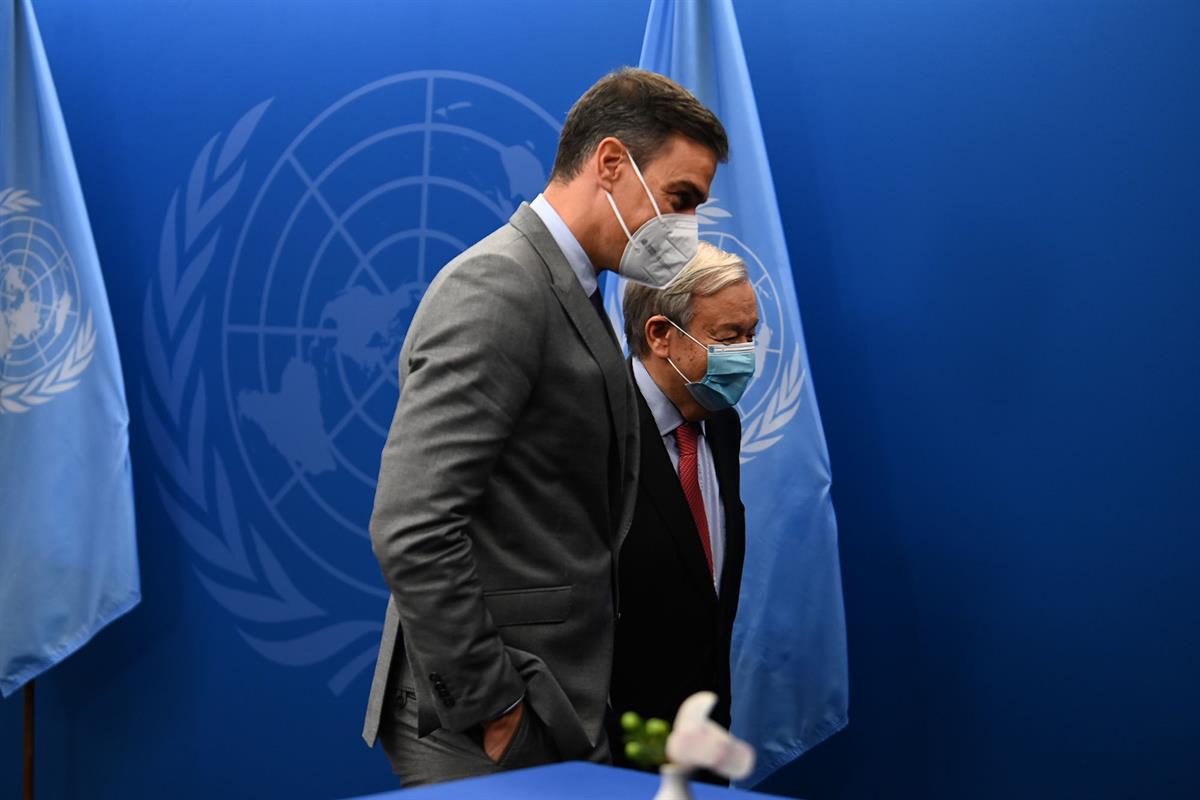 22/09/2021. Pedro Sánchez se reúne en Nueva York con el secretario general de la ONU. El presidente del Gobierno, Pedro Sánchez, se reúne co...