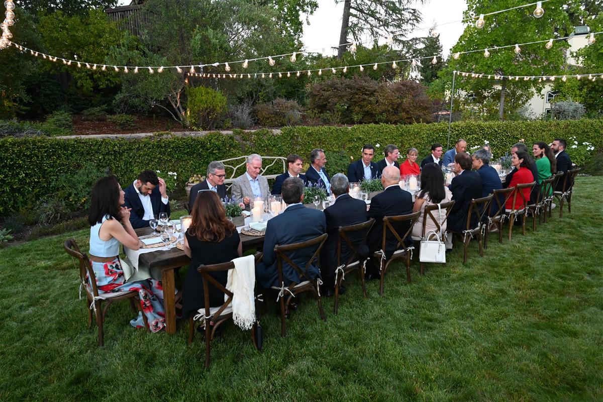 23/07/2021. Pedro Sánchez se reúne con inversores estadounidenses. El presidente del Gobierno, Pedro Sánchez, durante una cena con inversore...