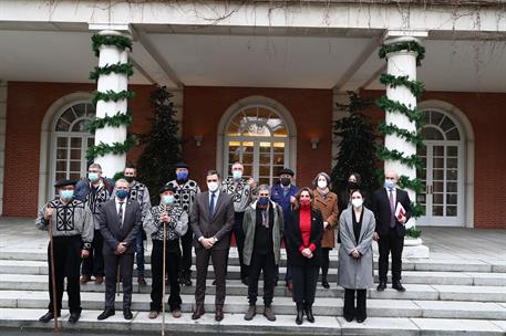 23/12/2021. Acto de recepción de la talla en madera "Confinamiento de la Reina Juana en Tordesillas". El presidente del Gobierno, Pedro Sánc...