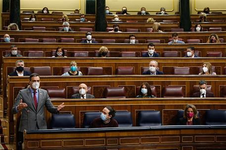 24/03/2021. El presidente del Gobierno asiste a la sesión de control en el Congreso. El presidente del Gobierno, Pedro Sánchez, durante su i...
