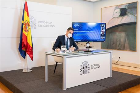 25/01/2021. Sánchez participa en el Foro de Davos. El presidente del Gobierno, Pedro Sánchez, participa por videoconferencia, en la sesión '...