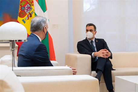 25/01/2021. Reunión de Pedro Sánchez y el lehendakari Iñigo Urkullu. El presidente del Gobierno, Pedro Sánchez, y el presidente del Gobierno...