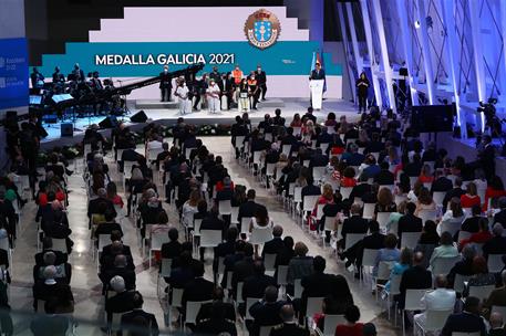 25/07/2021. Pedro Sánchez participa en la ceremonia de entrega de la medalla de oro de Galicia. Ceremonia de entrega de la medalla de oro de...