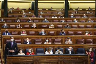 El presidente del Gobierno, Pedro Sánchez, durante una de sus intervenciones en la sesión de control en el Congreso