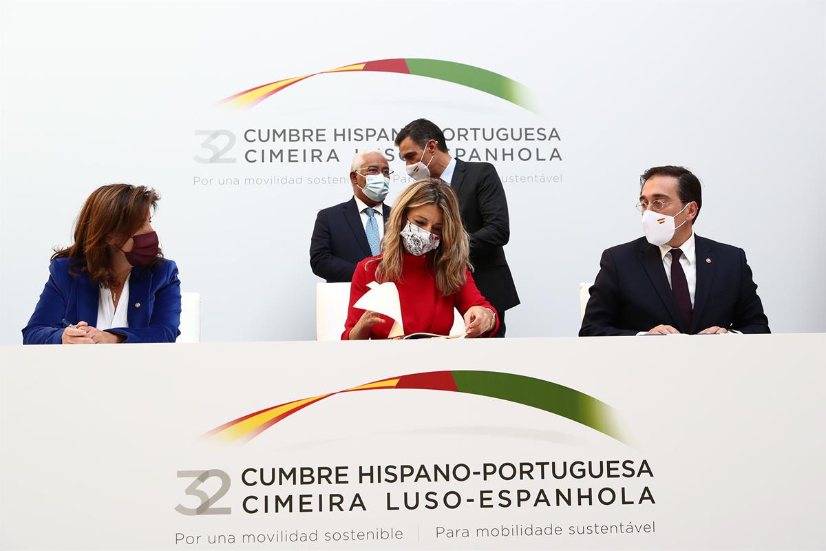 28/10/2021. XXXII Cumbre Hispano-Portuguesa. El presidente del Gobierno, Pedro Sánchez, el primer ministro de la República Portuguesa, Antón...