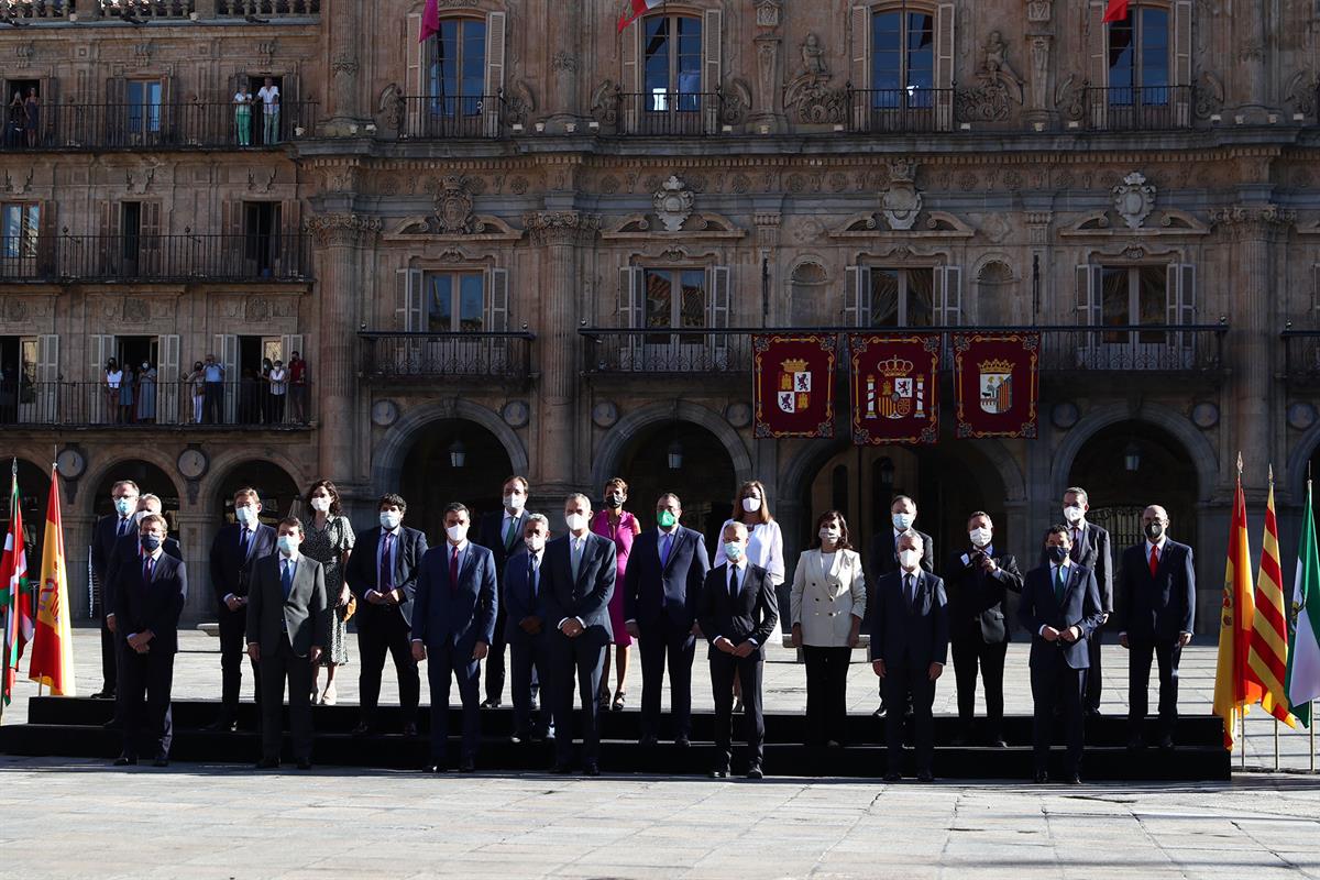 30/07/2021. Pedro Sánchez preside la XXIV Conferencia de Presidentes. Foto de familia de la XXIV Conferencia de Presidentes.