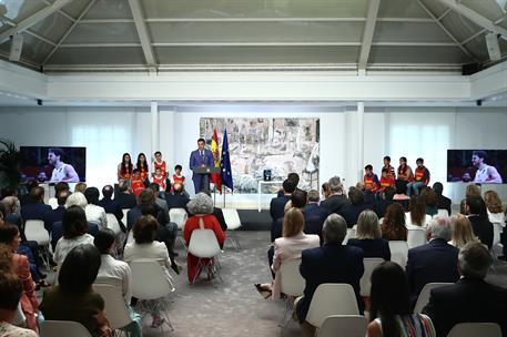 2/06/2022. Sánchez preside el acto de entrega de la Gran Cruz del Mérito Deportivo a Pau Gasol. Acto de entrega de la Gran Cruz del Mérito D...