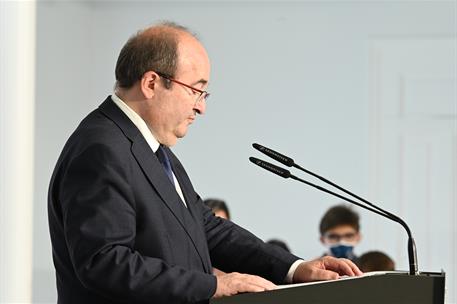 2/06/2022. Sánchez preside el acto de entrega de la Gran Cruz del Mérito Deportivo a Pau Gasol. El ministro de Cultura y Deporte, Miquel Ice...