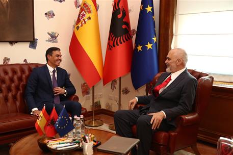 1/08/2022. El presidente del Gobierno, Pedro Sánchez, viaja a Albania. Reunión entre el presidente del Gobierno, Pedro Sánchez, y el Primer ...