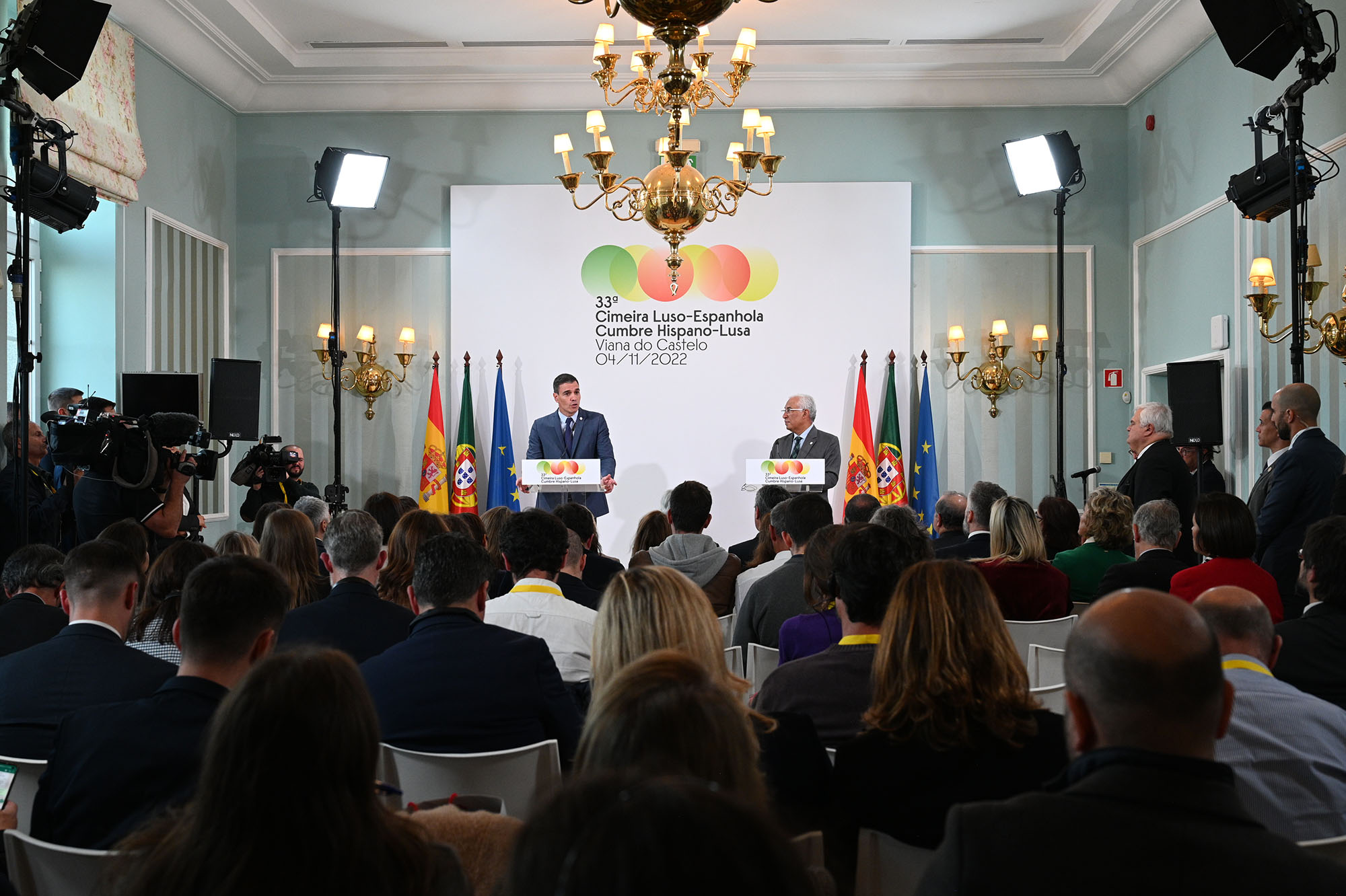 4/11/2022. Pedro Sánchez asiste a la Cumbre hispano-portuguesa
