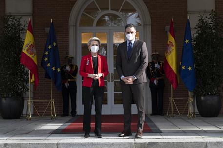 5/03/2022. Pedro Sánchez recibe a la presidenta de la Comisión Europea, Ursula von der Leyen. El presidente del Gobierno, Pedro Sánchez, rec...