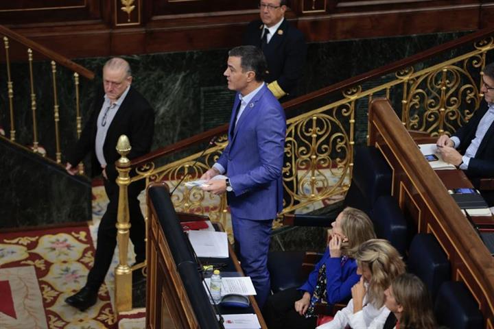 El presidente del Gobierno, Pedro Sánchez, durante la sesión de control en el Congreso de los Diputados