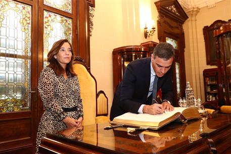 5/10/2022. Pedro S&#225;nchez preside la XXV Cumbre Hispano-Alemana junto al canciller Olaf Scholz. El presidente del Gobierno, Pedro S&#225;nchez, fi...