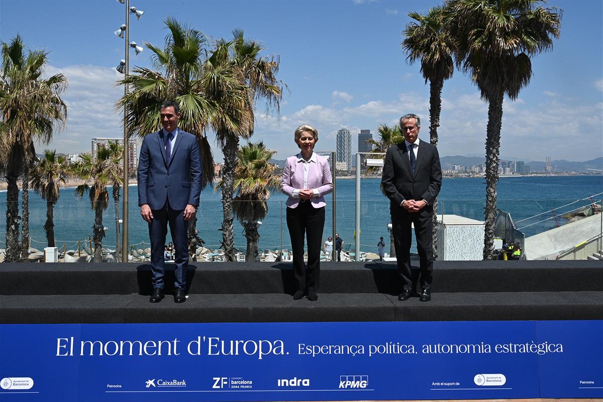 6/05/2022. Pedro Sánchez clausura la XXXVII Reunión Anual del Cercle d'Economia. El presidente del Gobierno, Pedro Sánchez, la presidenta de...