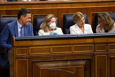 8/06/2022. Pedro Sánchez comparece ante el Pleno del Congreso de los Diputados. Pedro Sánchez junto a Nadia Calviño, Yolanda Díaz y Teresa R...