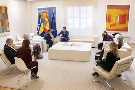 9/02/2022. Pedro Sánchez recibe al presidente de turno de Bosnia y Herzegovina. El presidente del Gobierno, Pedro Sánchez, y el presidente d...