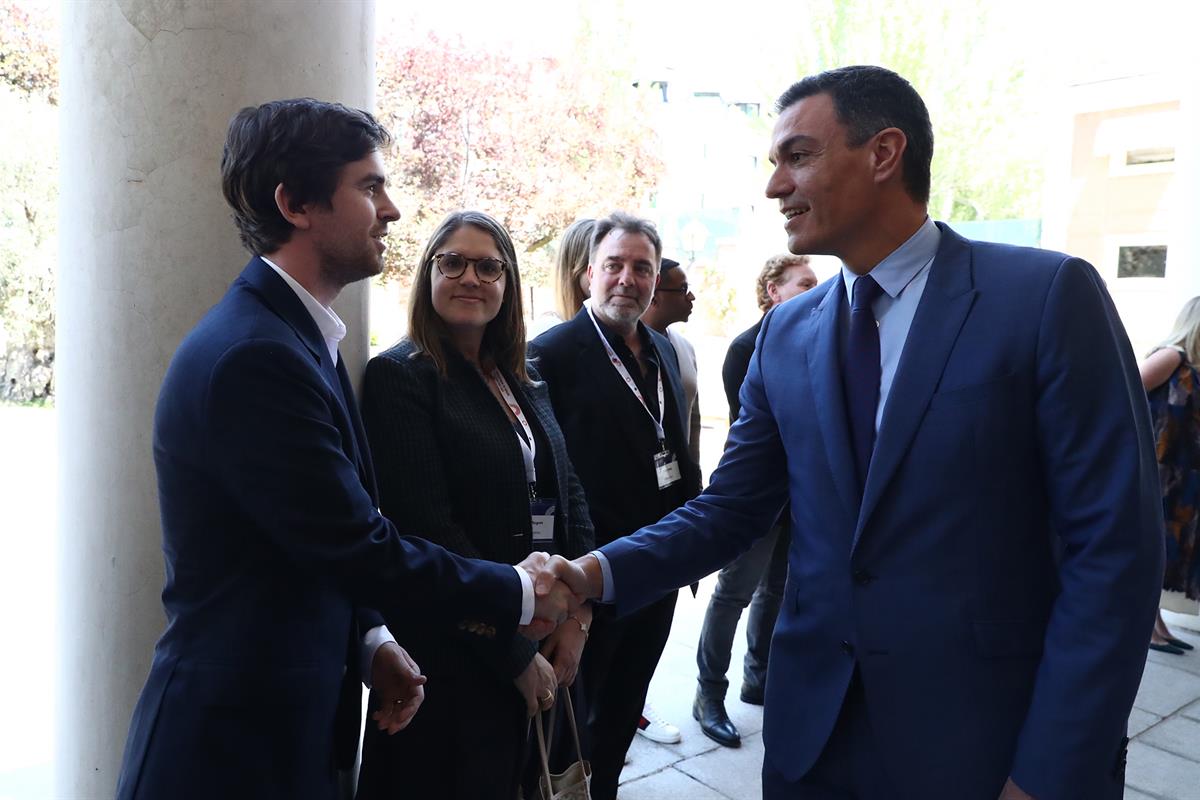 9/05/2022. Encuentro del presidente del Gobierno con empresas del sector audiovisual de Estados Unidos. El presidente del Gobierno, Pedro Sá...