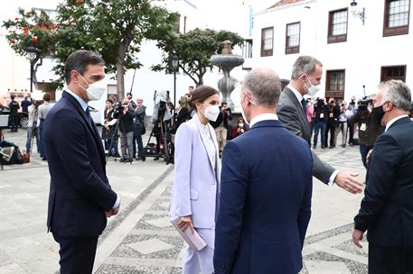 12/03/2022. Pedro Sánchez asiste al Acto de Homenaje a la Ejemplaridad del Pueblo de La Palma. El presidente del Gobierno, Pedro Sánchez, ju...