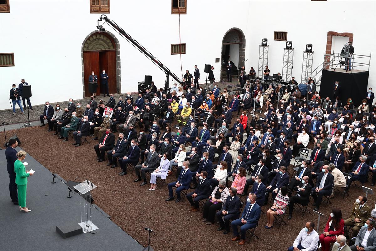 12/03/2022. Pedro Sánchez asiste al Acto de Homenaje a la Ejemplaridad del Pueblo de La Palma. Los Reyes presiden el homenaje al pueblo de L...