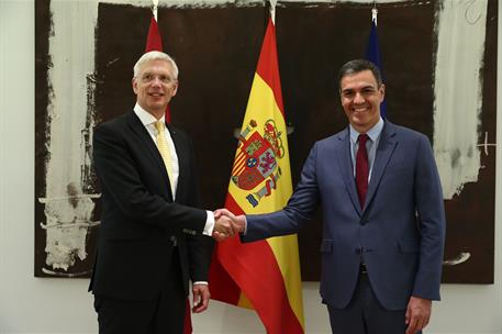 13/06/2022. Pedro Sánchez recibe al primer ministro de Letonia. El presidente del Gobierno, Pedro Sánchez, y el primer ministro de la Repúbl...